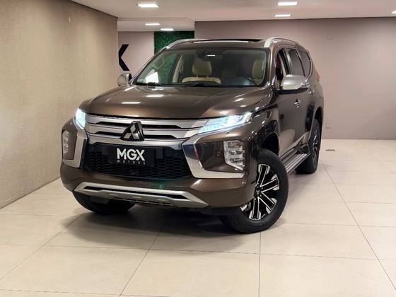 MITSUBISHI PAJERO SPORT 2.4 16V MIVEC TURBO DIESEL HPE-S AWD AUTOMÁTICO